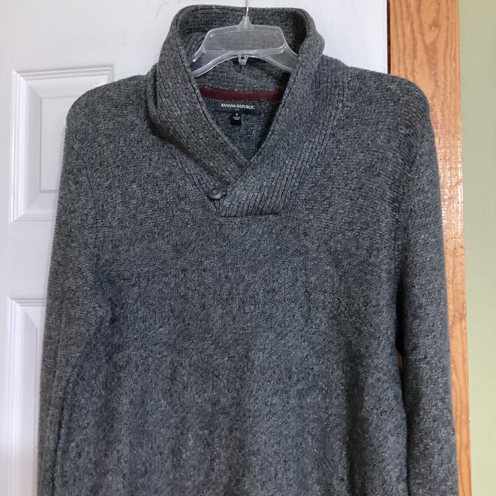 Banana Republic Sweater Men’s Dark Gray Sweater Size S